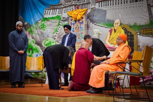 TibetanCommmunityCenter DalaiLamaBirthday-275