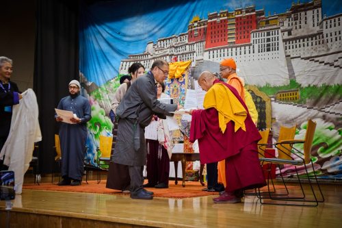 TibetanCommmunityCenter DalaiLamaBirthday-286